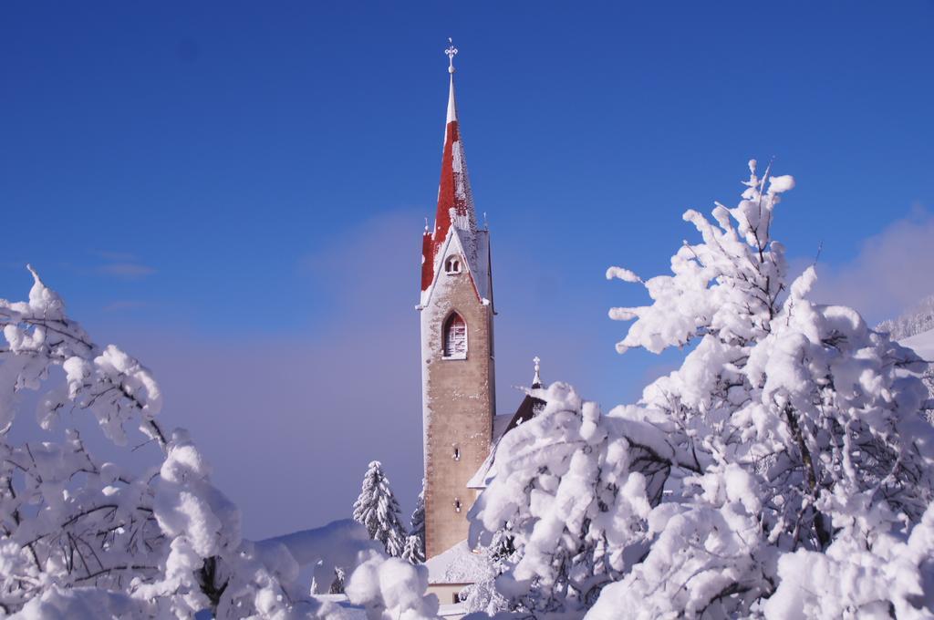 Garni B&B Sunnseitn Dobbiaco Esterno foto